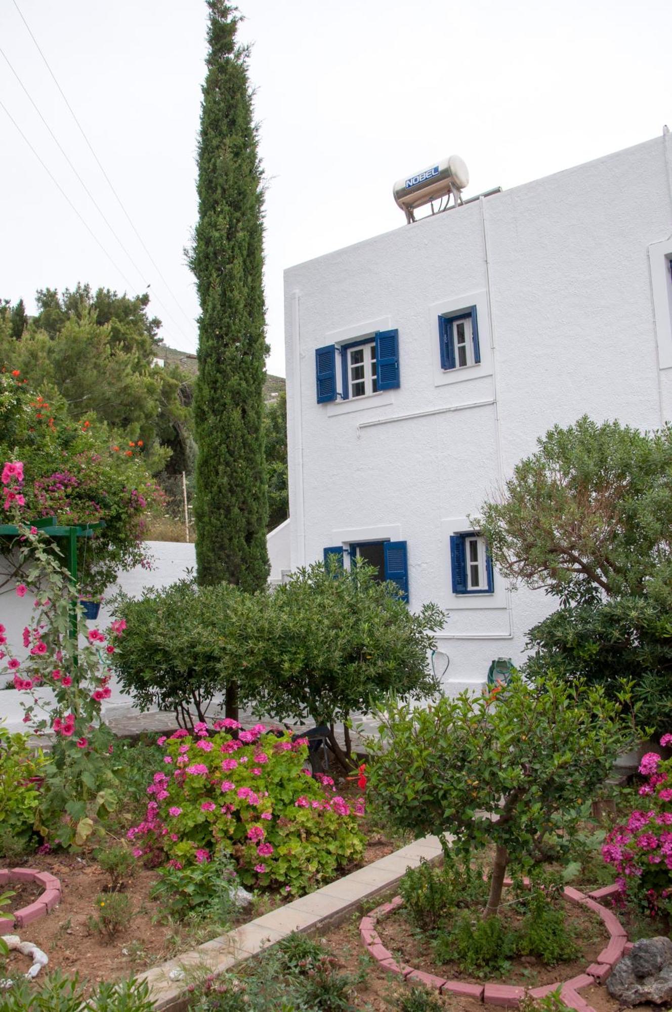 Tatsis Apartments Masouri Buitenkant foto