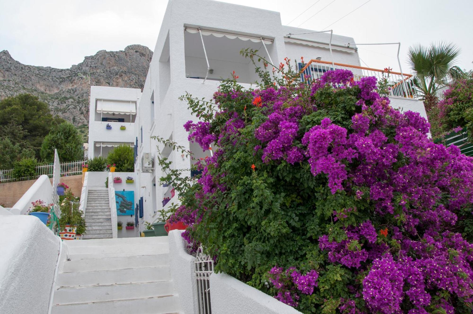 Tatsis Apartments Masouri Buitenkant foto