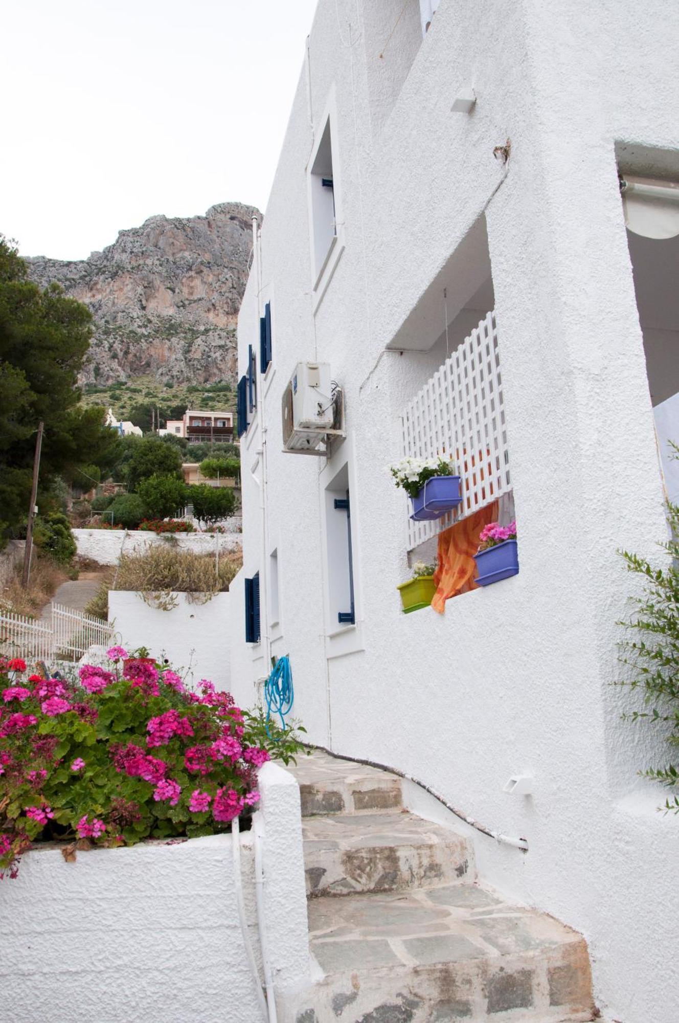 Tatsis Apartments Masouri Buitenkant foto